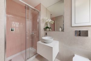 Photo 15- click for photo gallery